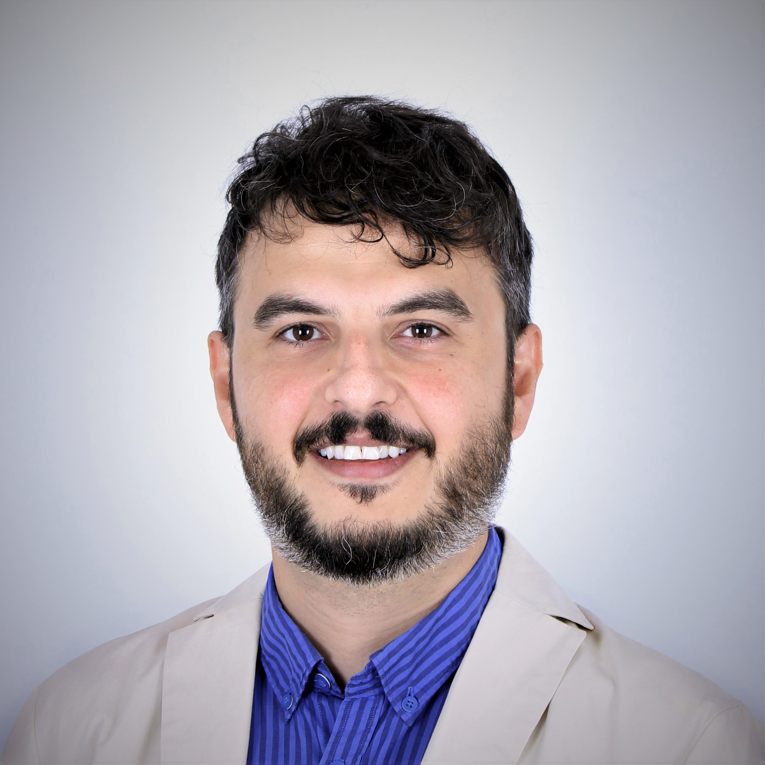 Dr. Deniz Göçhan